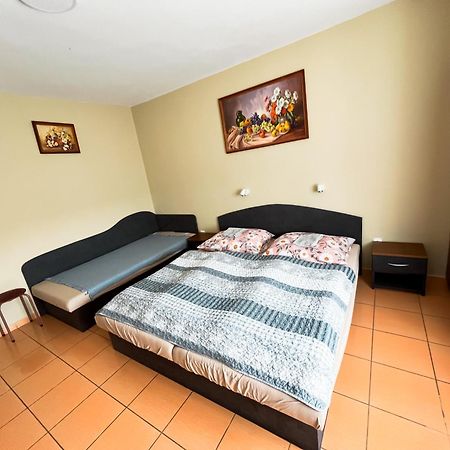 Apartman Taktik Veľký Meder Dış mekan fotoğraf
