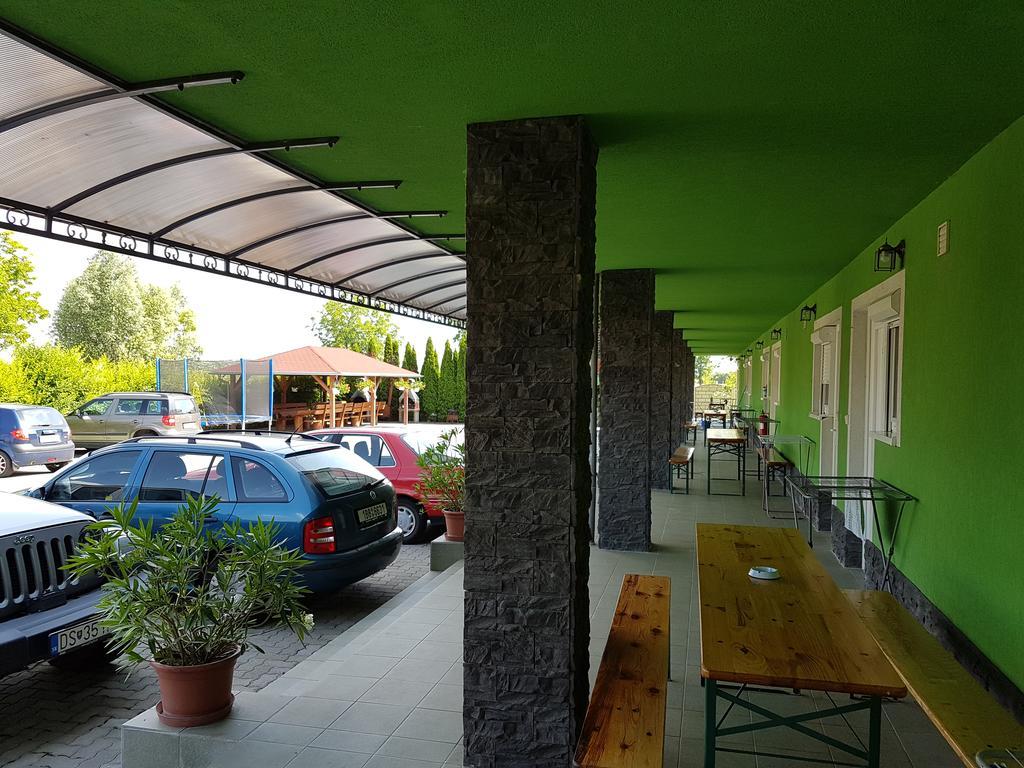 Apartman Taktik Veľký Meder Dış mekan fotoğraf